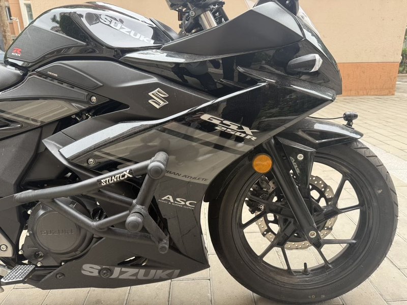 二手豪爵铃木GSX250R
