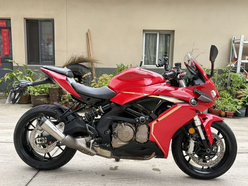 二手QJMOTOR赛600