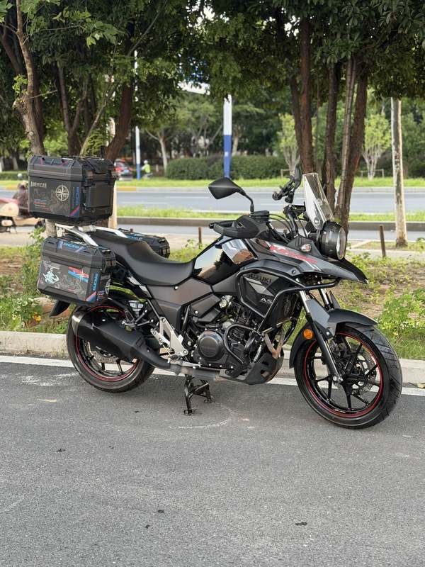 二手豪爵铃木DL250