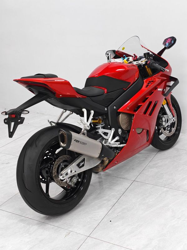 二手张雪机车820RR