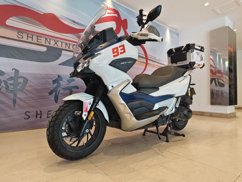 二手大阳V锐 ADV350