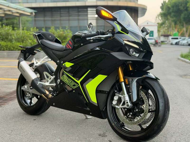 二手张雪机车820RR