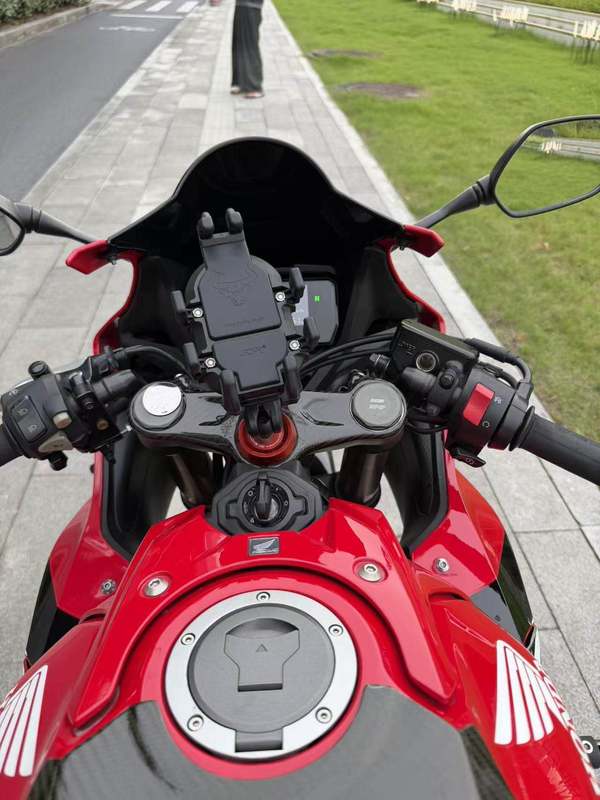二手本田CBR650R