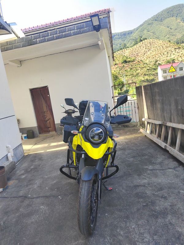 二手豪爵铃木DL250