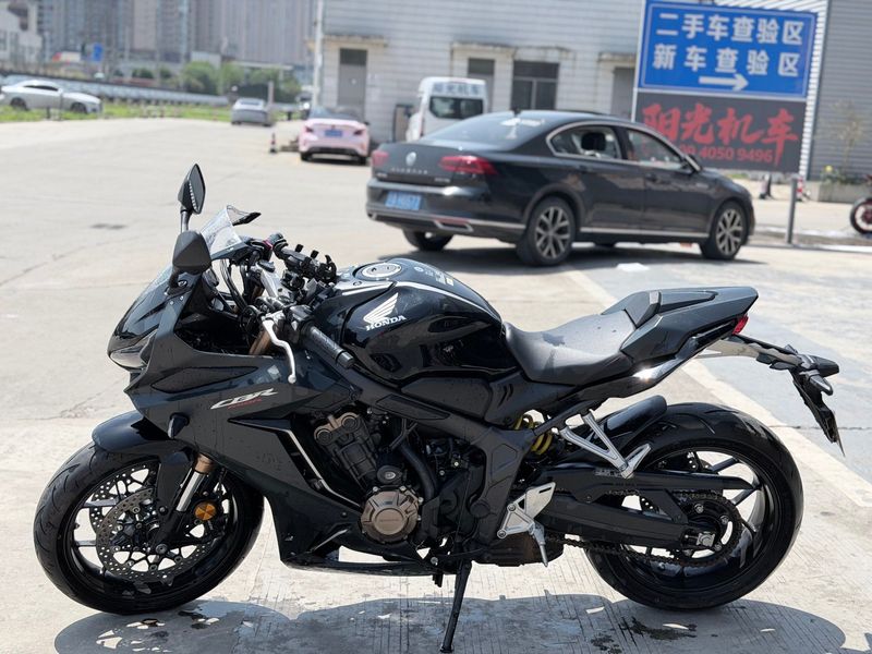 二手本田CBR650R