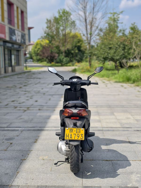 二手宗申比亚乔运动健将BYQ125T-5E