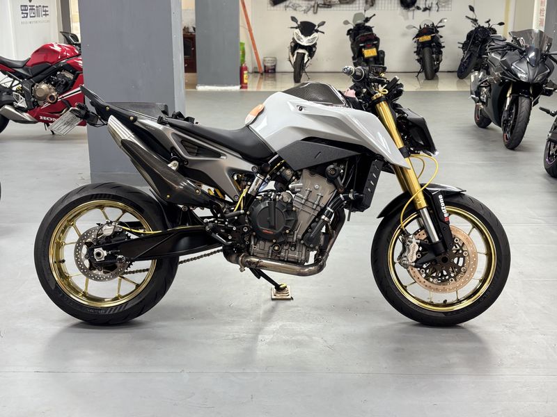 二手KTMR2R790 Duke