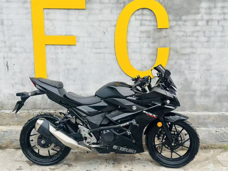 二手豪爵铃木GSX250R