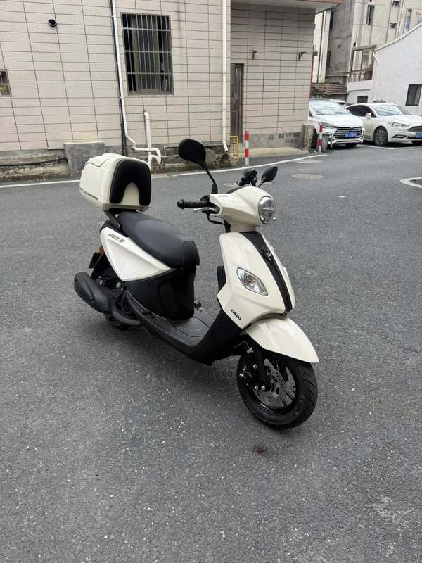 二手建设雅马哈巧格i