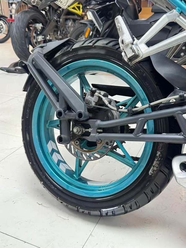 二手春风250NK