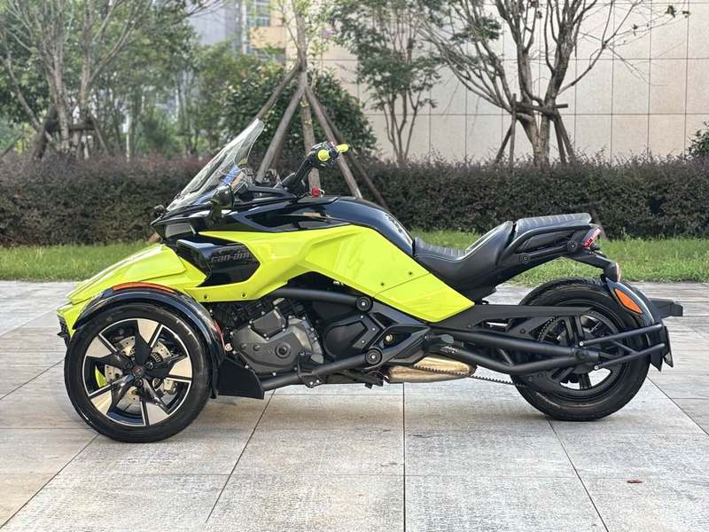 二手庞巴迪Spyder F3 