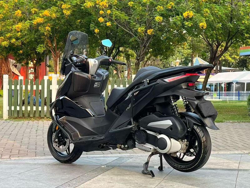 二手无极SR250GT