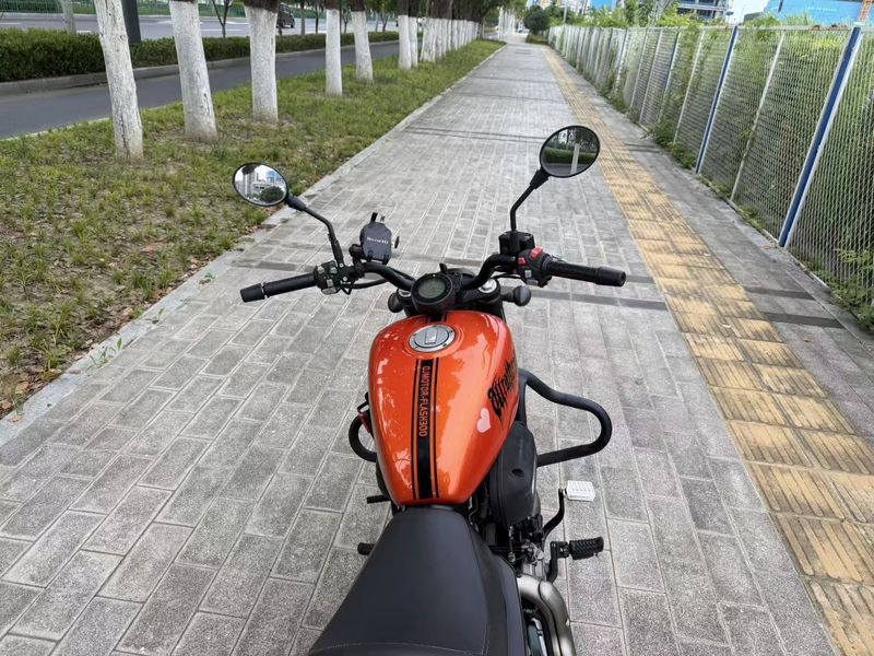 二手QJMOTOR闪300