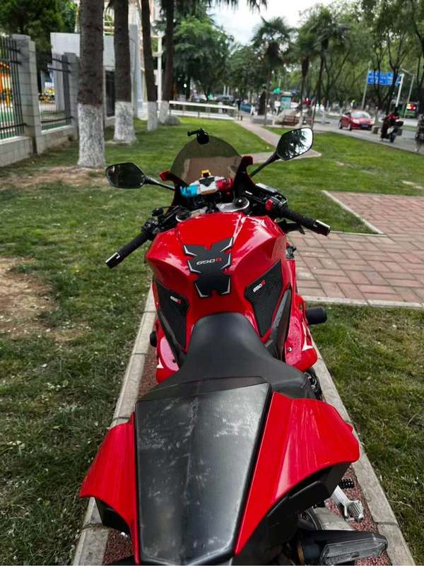 二手本田CBR650R