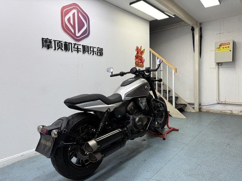 二手QJMOTOR闪600