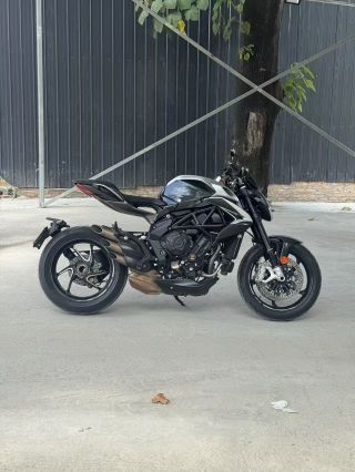 二手奥古斯塔Brutale 800