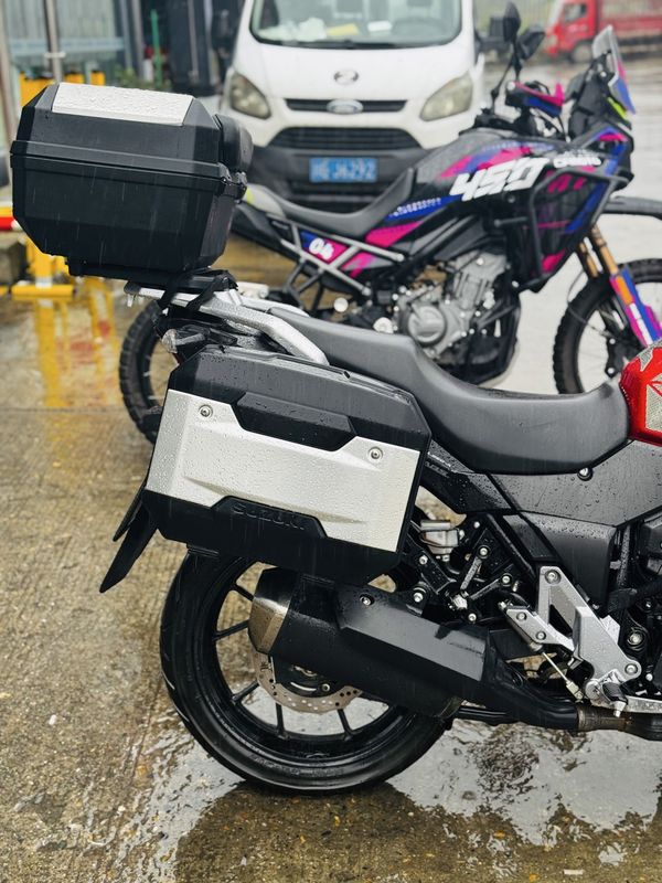 二手豪爵铃木DL250