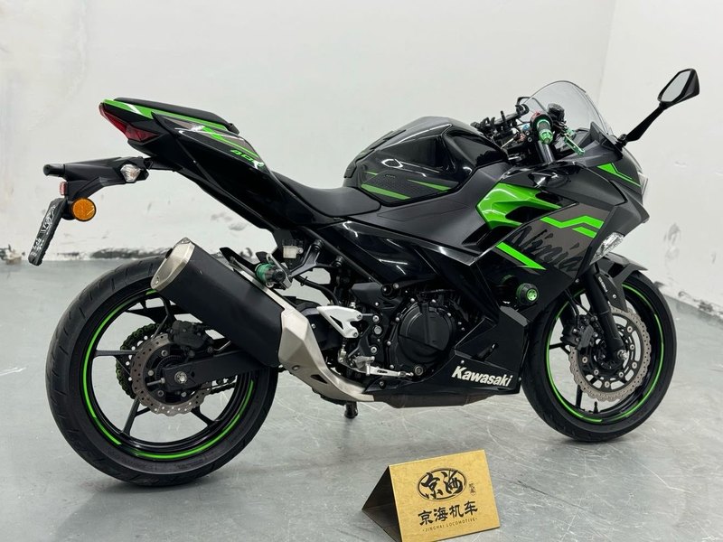 二手川崎Ninja 400