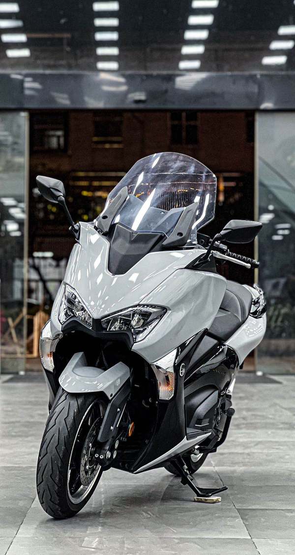 二手雅马哈TMAX