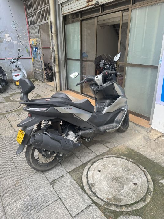 二手无极SR250GT