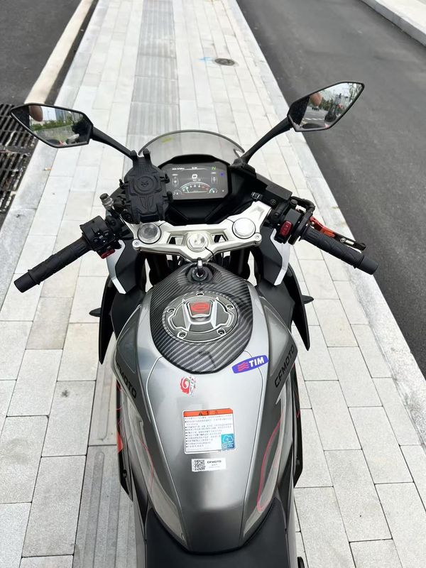 二手春风250SR