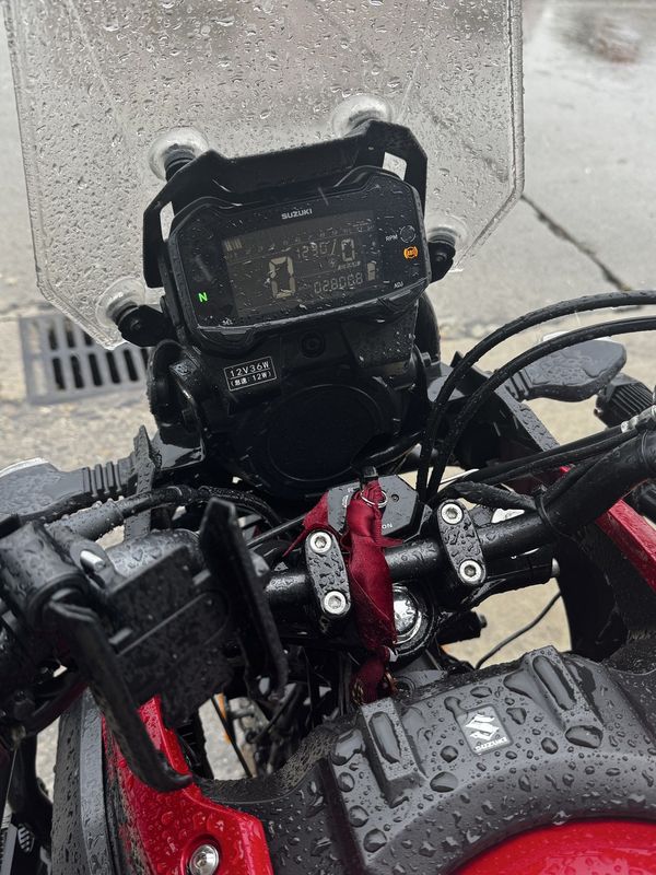 二手豪爵铃木DL250