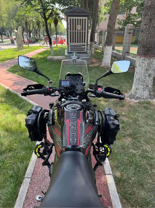 二手豪爵铃木DL250