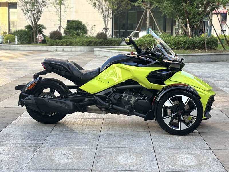 二手庞巴迪Spyder F3 