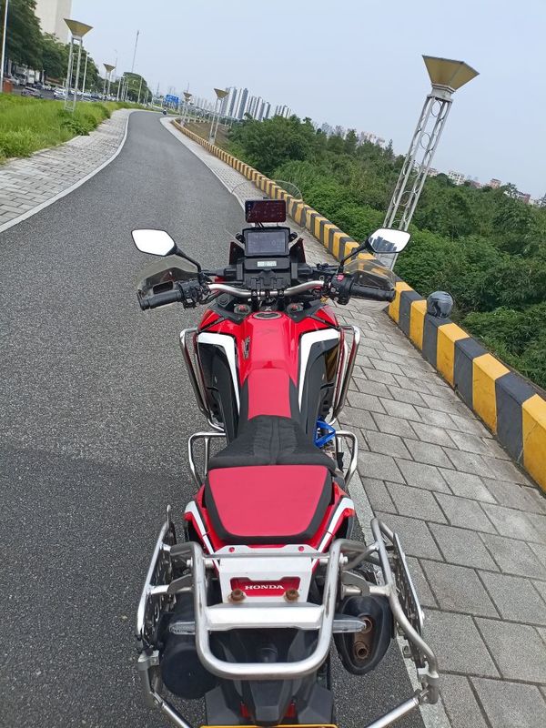 二手本田CRF1100L Africa Twin