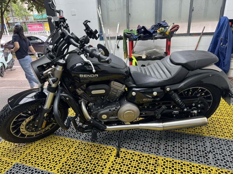 二手奔达Rock300 灰石