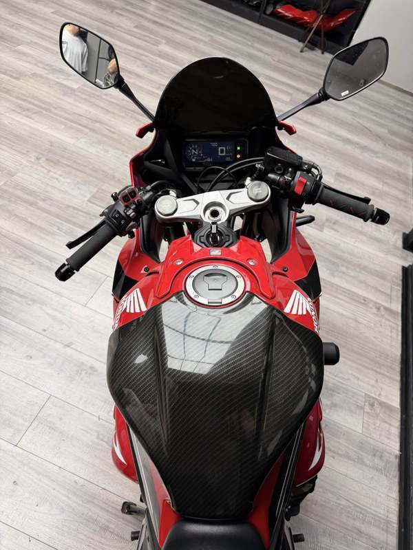 二手本田CBR650R