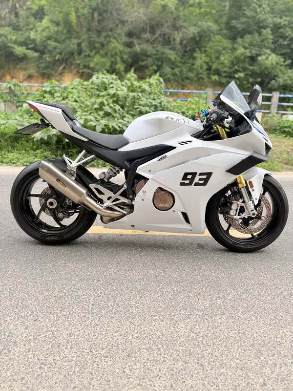 二手张雪机车500RR
