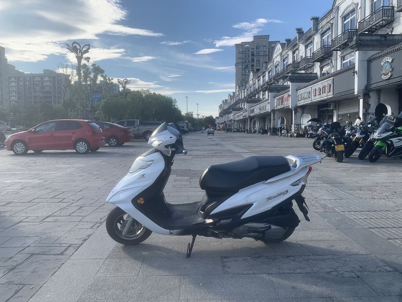 二手豪爵红宝UM125T-E