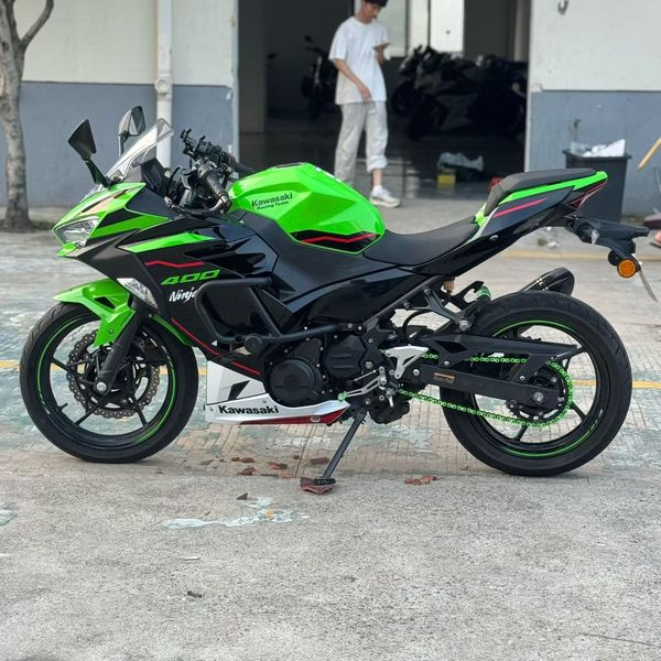 二手川崎Ninja 400