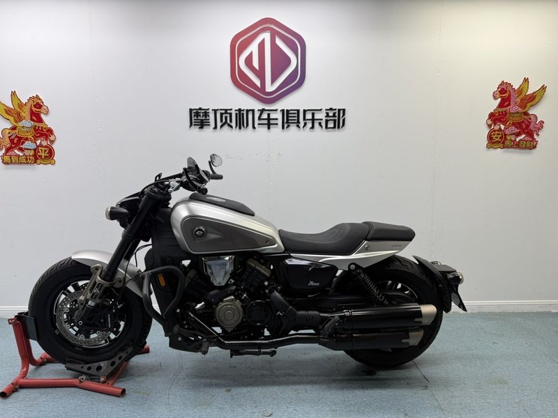 二手QJMOTOR闪600