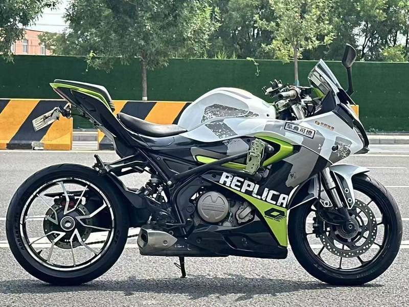 二手QJMOTOR赛250