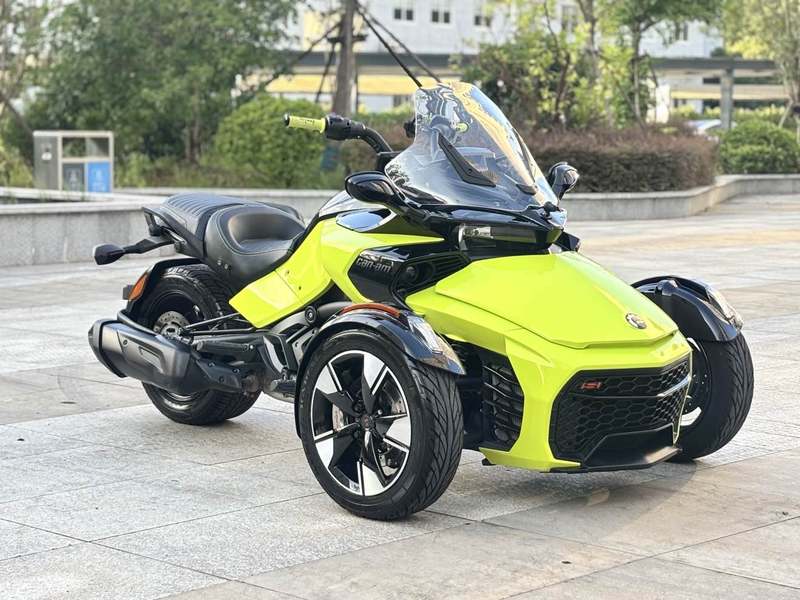二手庞巴迪Spyder F3 