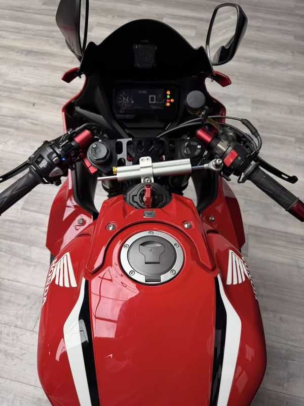 二手本田CBR650R