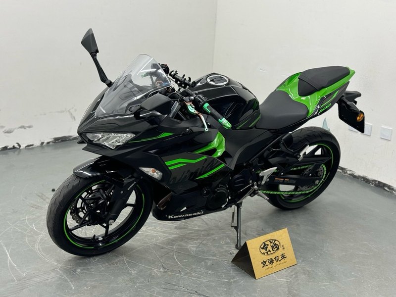 二手川崎Ninja 400