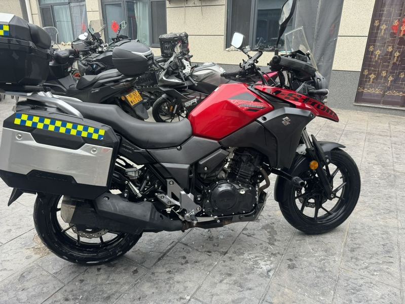 二手豪爵铃木DL250