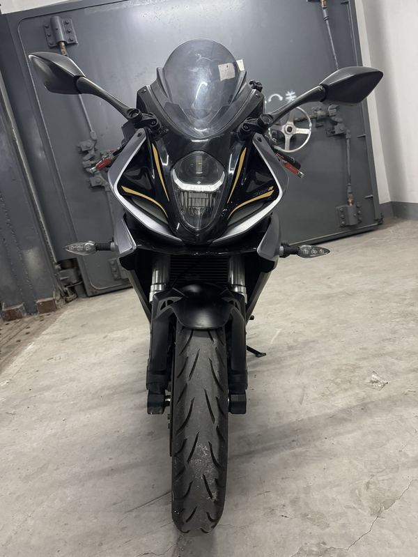 二手贝纳利龙卷风 Tornado 302R
