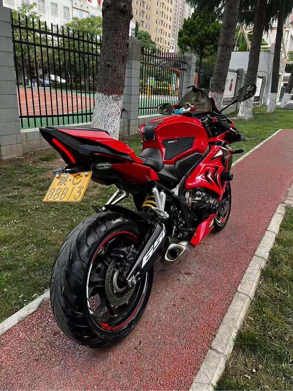 二手本田CBR650R