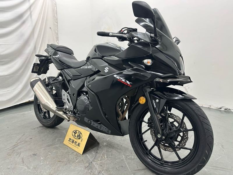 二手豪爵铃木GSX250R