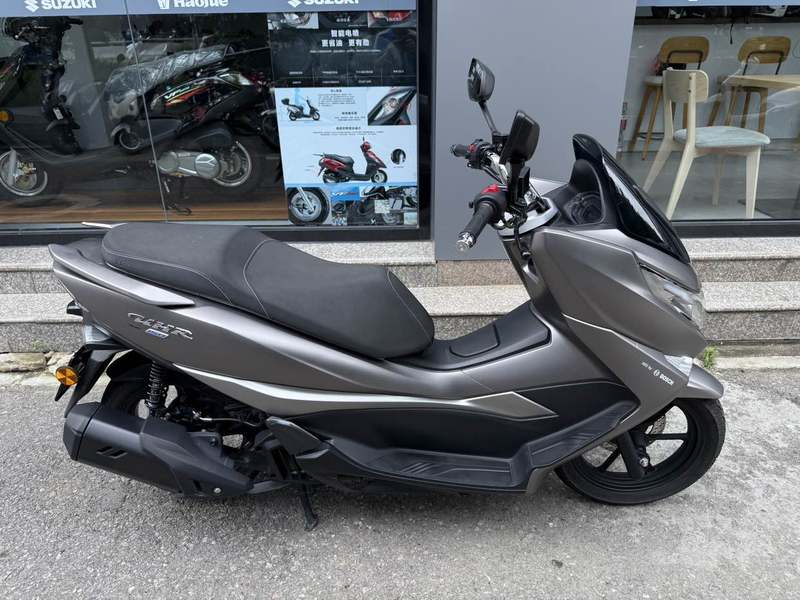 二手豪爵UHR150