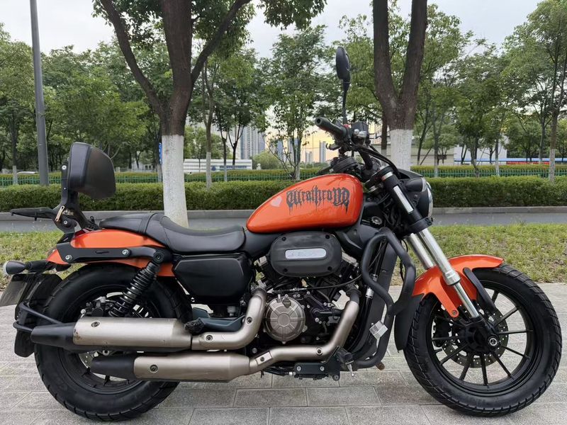 二手QJMOTOR闪300