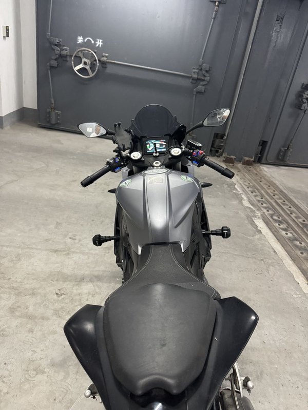 二手贝纳利龙卷风 Tornado 302R