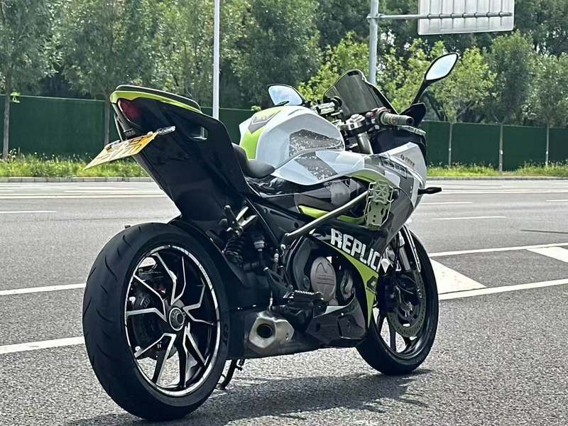 二手QJMOTOR赛250