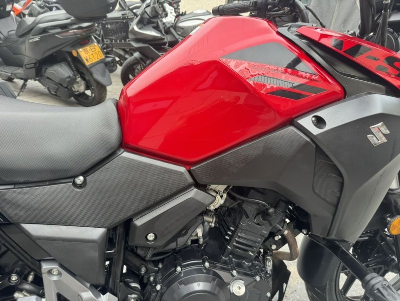 二手豪爵铃木DL250