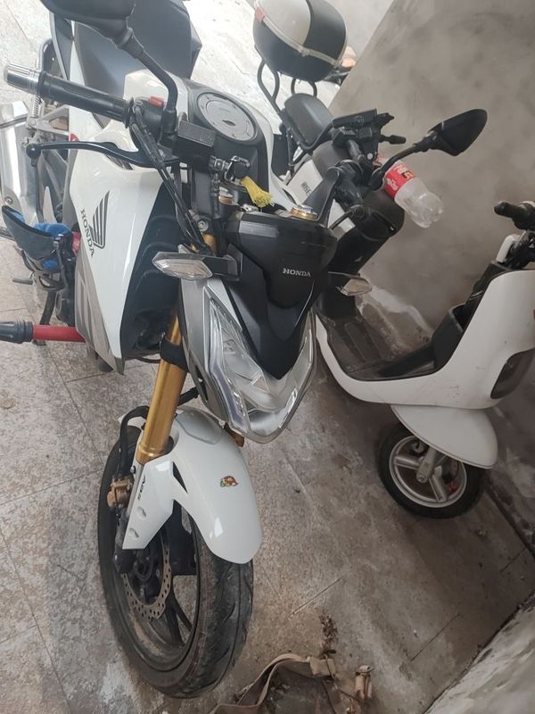 二手新大洲本田CBF190R