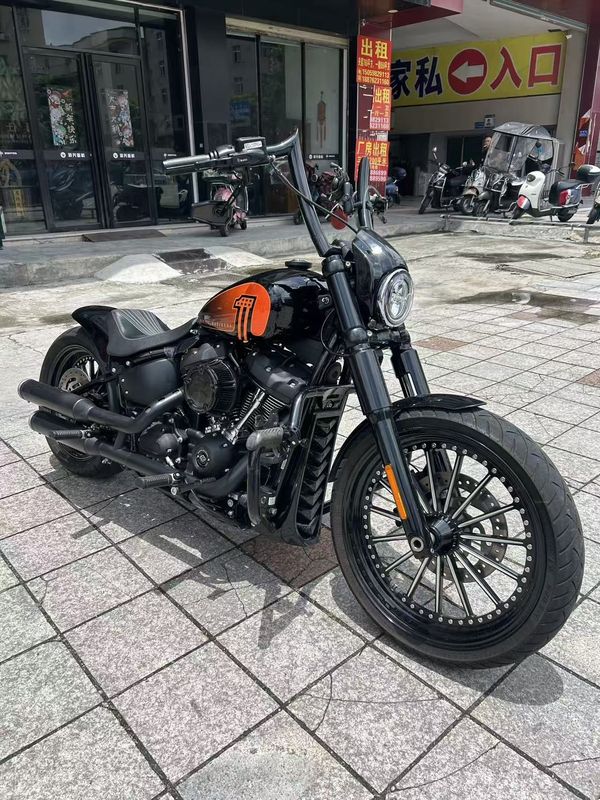 二手哈雷戴维森街霸 Street Bob